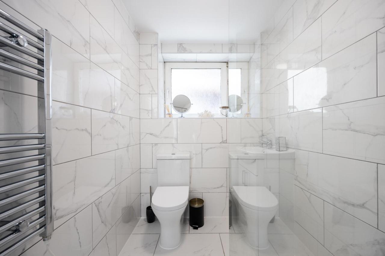 Spacious 4 Bedroom House Next To Kensington Palace لندن المظهر الخارجي الصورة