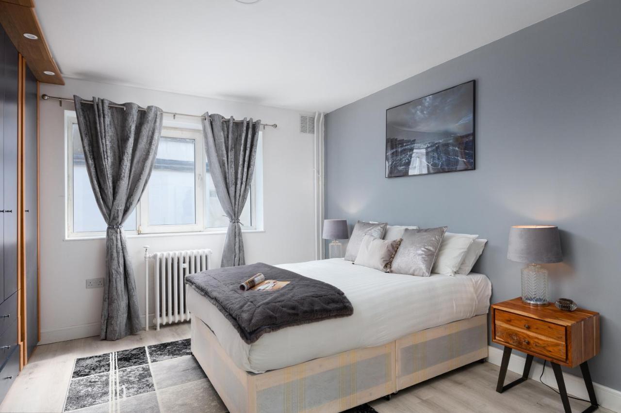 Spacious 4 Bedroom House Next To Kensington Palace لندن المظهر الخارجي الصورة