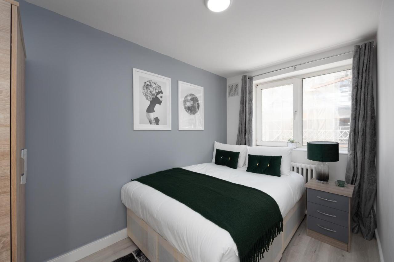 Spacious 4 Bedroom House Next To Kensington Palace لندن المظهر الخارجي الصورة